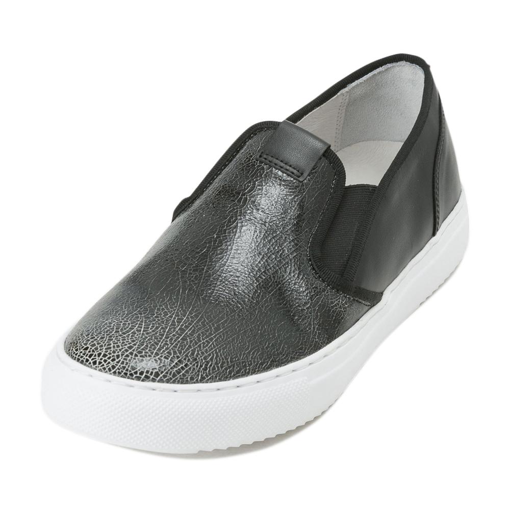 アウトレット Stefano Rossi ステファノロッシ Slip On Crack スリッポン Sr Crack Nero Abc Mart 公式通販
