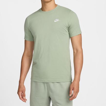 NIKE スポーツウェアクラブTシャツ