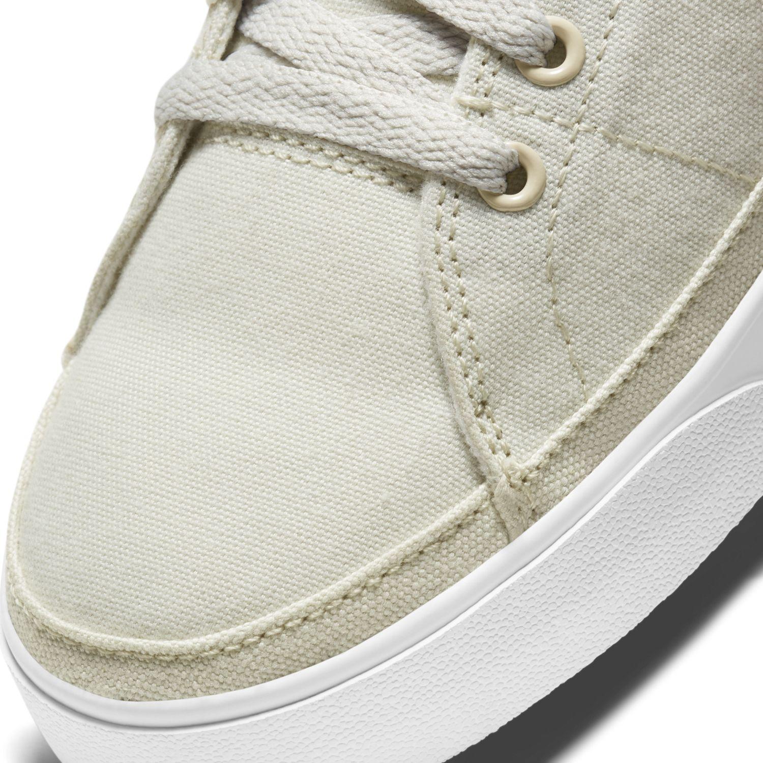 Nike ナイキ W Court Legacy Cnvs コート レガシー キャンバス Wcz0294 002ltbone Wht Abc Mart 公式通販