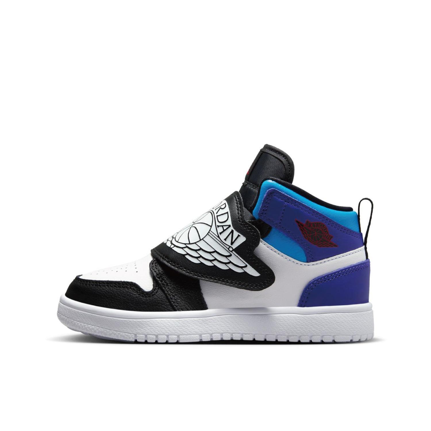 Nike Sky Jordan シューズ(男性用) キッズ 【JORDAN BRAND】 JORDAN BRAND 17-22 SKY JORDAN 1 (PS