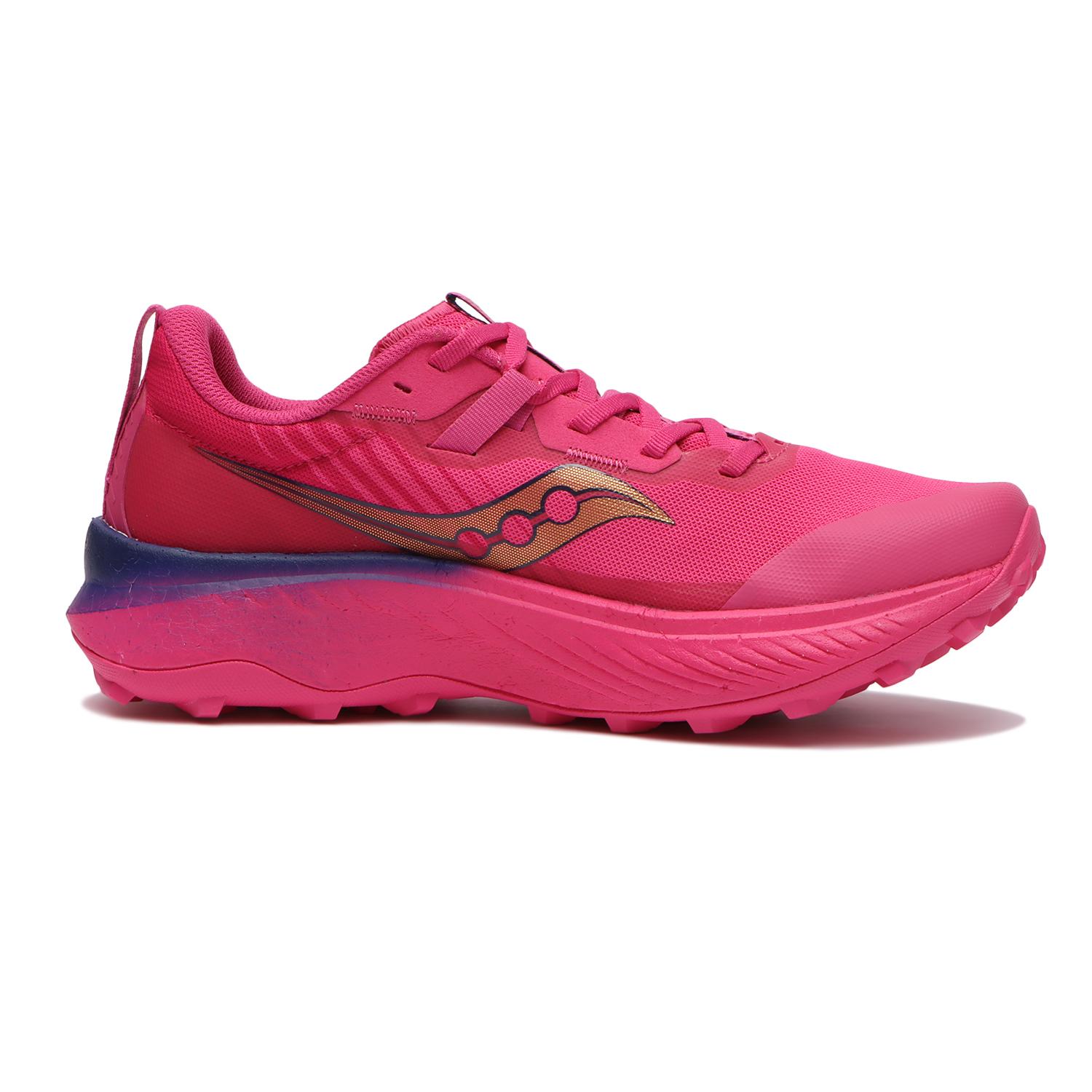 ユキチSAUCONY◾️エンドルフィン エッジ ◾️ランニング◾️グレイ◾️27 Cut in half: Saucony Endorphin Edge Review | RunRepeat