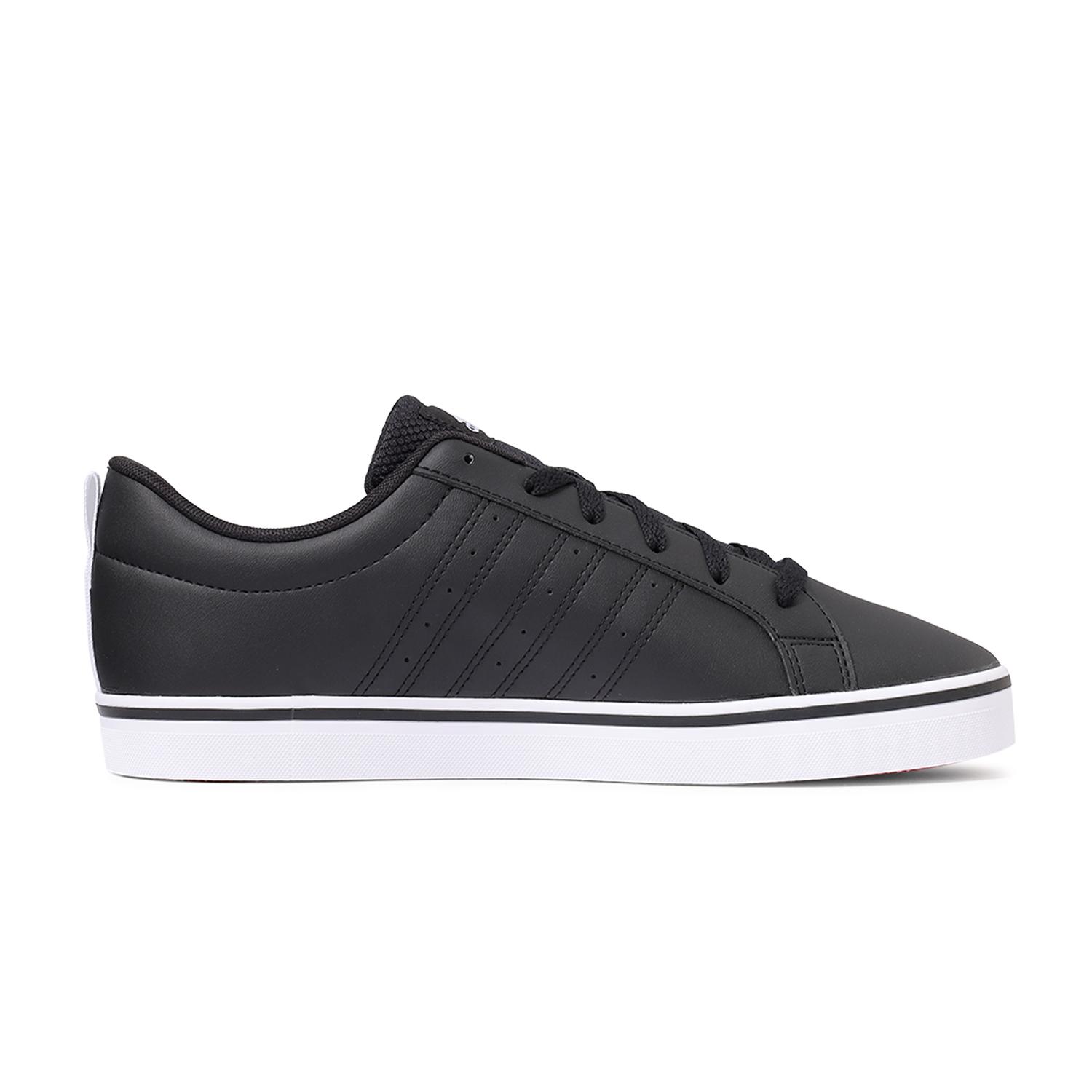H*o様 adidas StanSmith 黒　 vs skate m スニーカ ADIDAS】 アディダス vs skate m VS スケート HP6009 CBLK/FWHT/FWHT