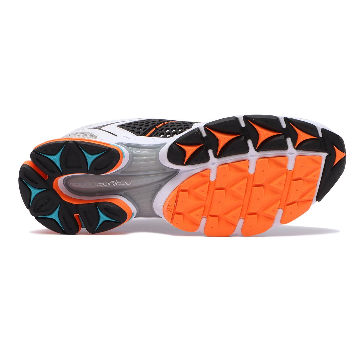 SAUCONY】 サッカニー PROGRID TRIUMPH 4 プログリッド