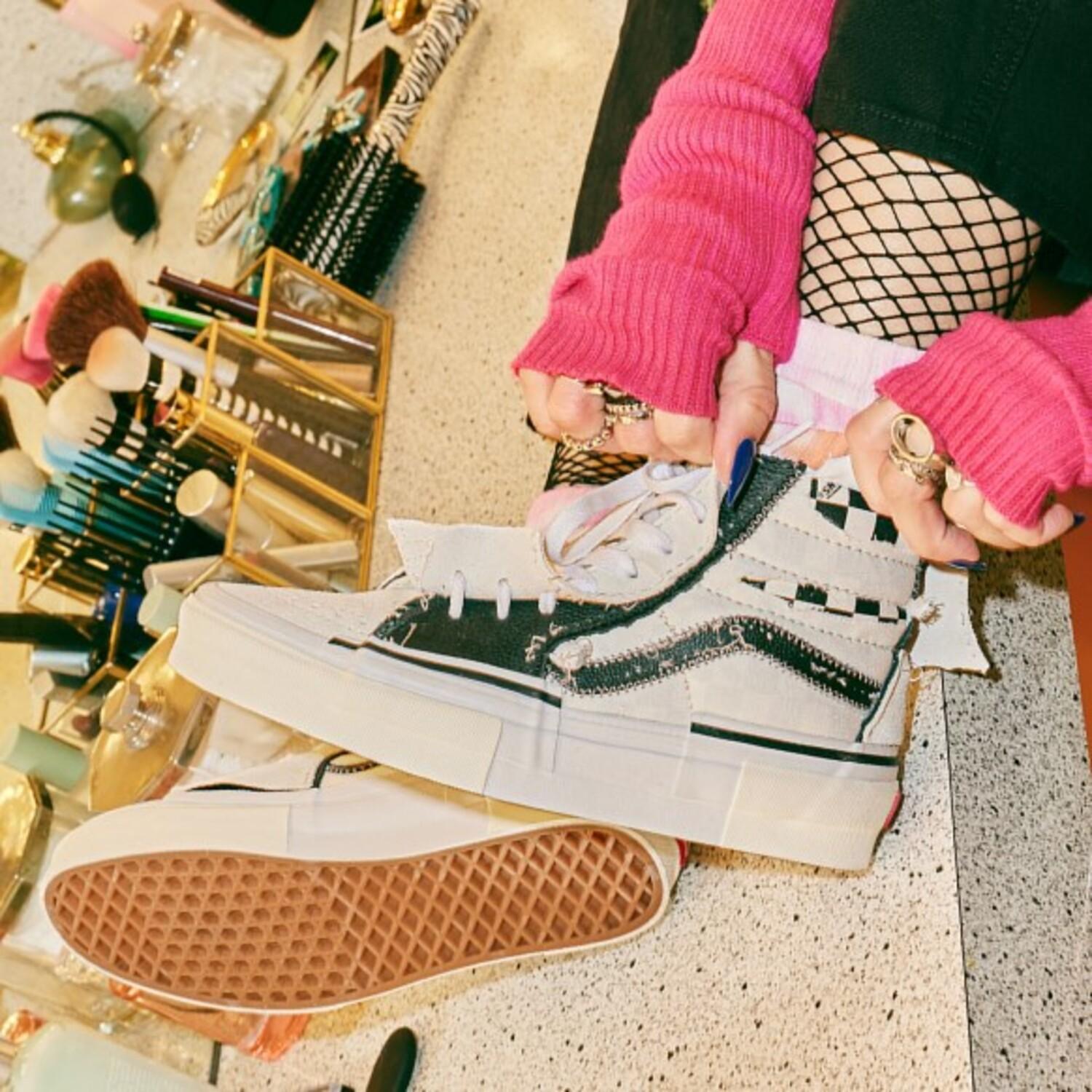 VANS】 ヴァンズ SK8-HI RECONSTRUCT スケートハイリ