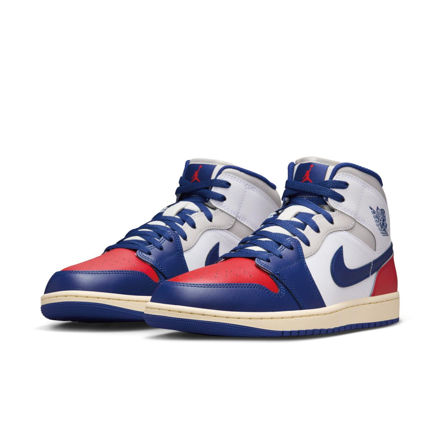  JORDAN BRAND AIR JORDAN 1 MID画像2