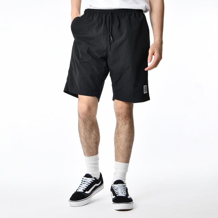 VANS �V���[�g�p���c BLACK