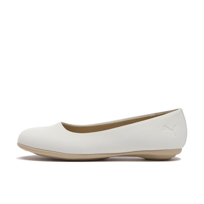 yz yPUMAz v[} W YONGI FLAT M tbg 394159 ABC-MART *05WARM WHITE 24cm