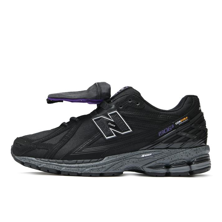 New Balance M1906R BLACK(OC)