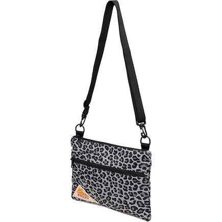 KELTY ケルティ DPフラットポーチ SM