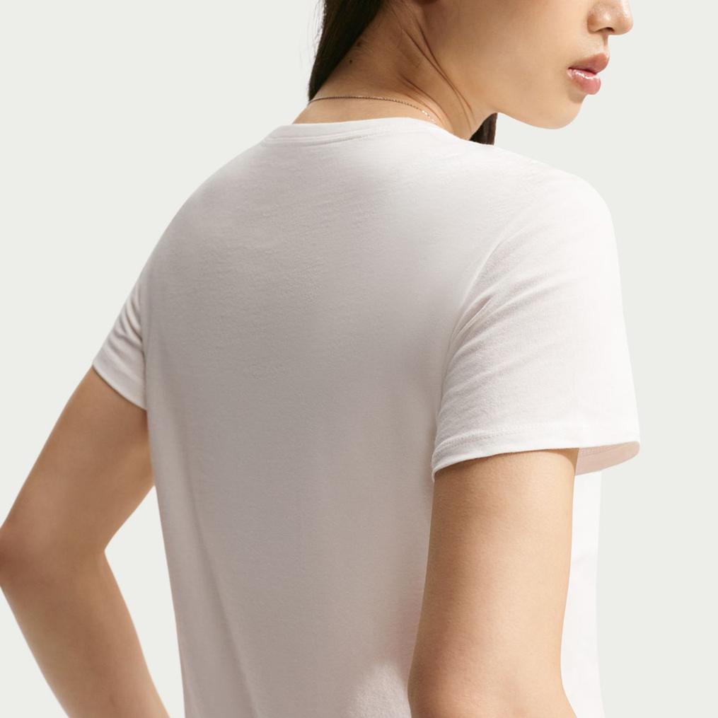  NIKE NIKE Sports Wear Essential Logo Tee画像3