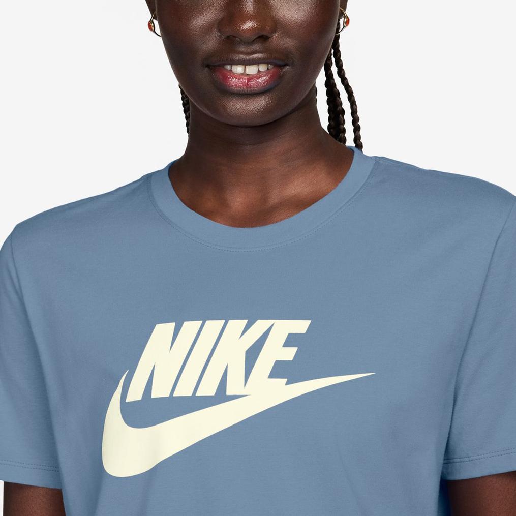  NIKE NIKE Sports Wear Essential Logo Tee画像2