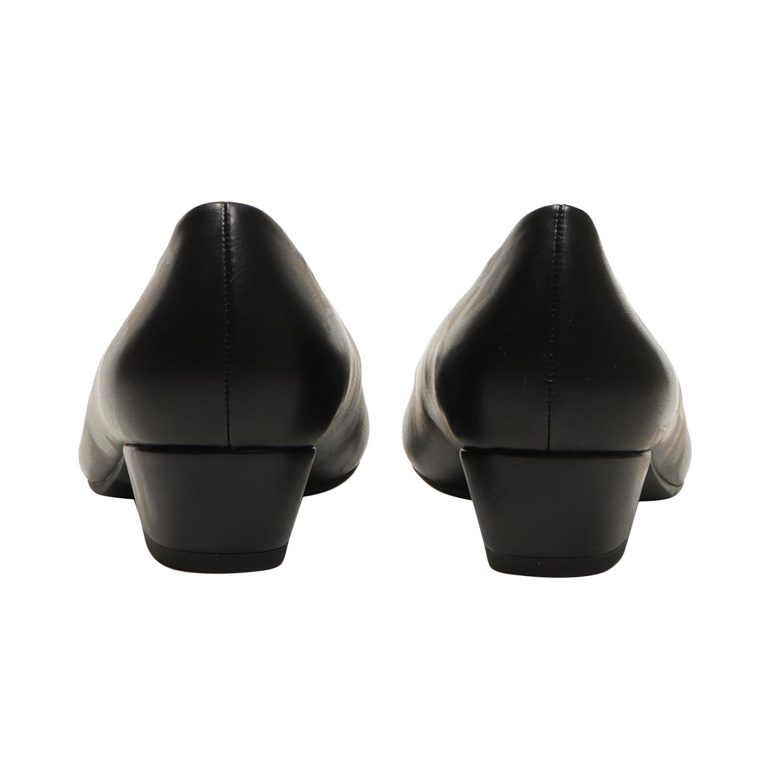パール付き Black パテントレザー・ポインテッドトゥ パンプス ORiental TRaffic パールモチーフポインテッドトゥパンプス
