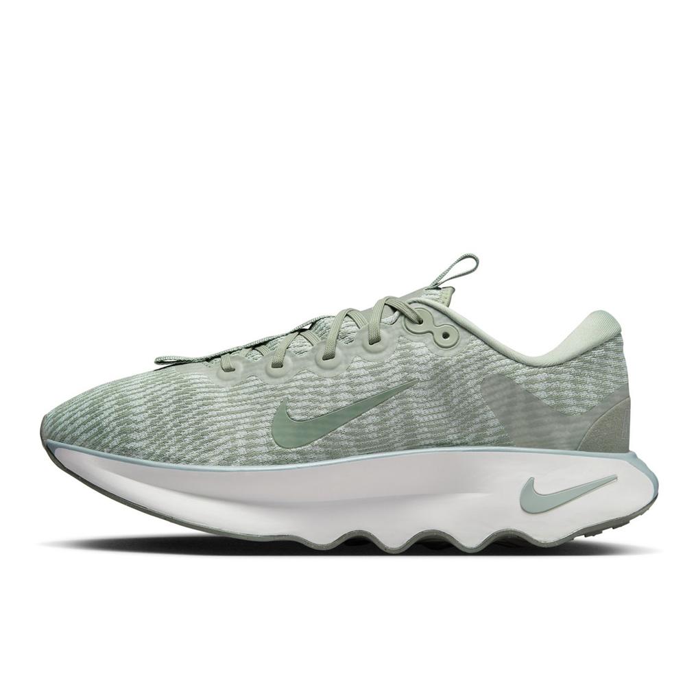  NIKE NIKE MOTIVA画像1