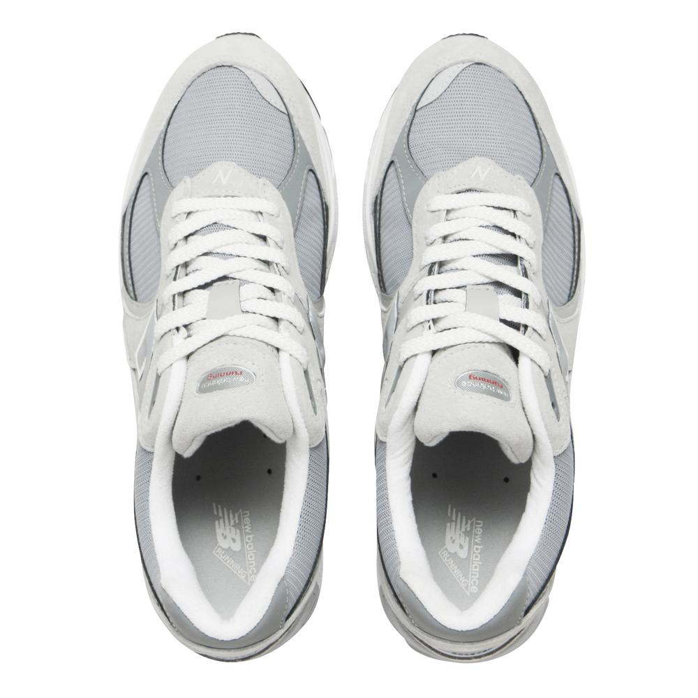 New Balance 2002R GORE-TEX｜BILLY 