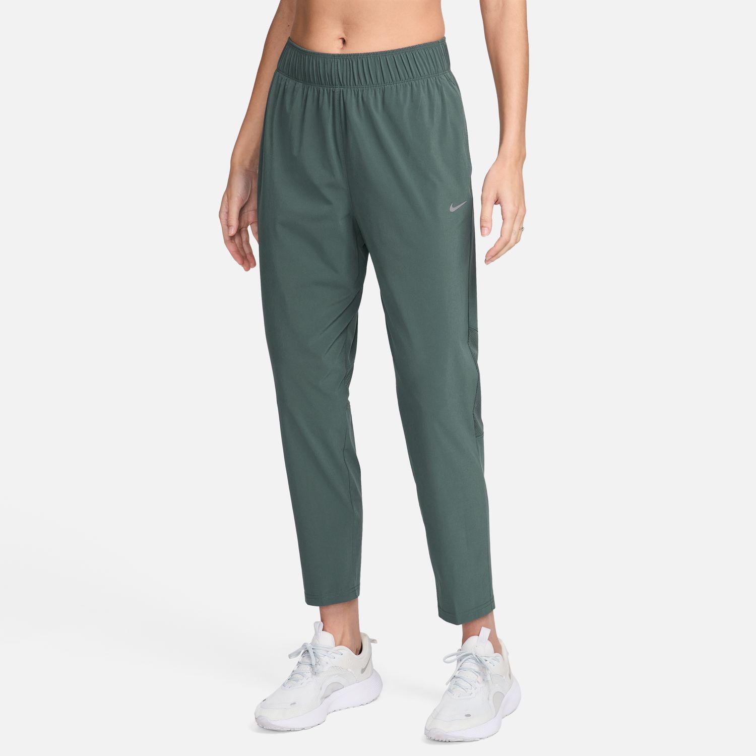 Nike グリーン ボトムス Mサイズ ナイキ（NIKE）（キッズ）パンツ ショートパンツ 速乾 グリーン