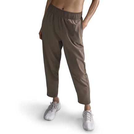 NIKE Dri-FIT ファストミッドライズ 7/8 パンツ