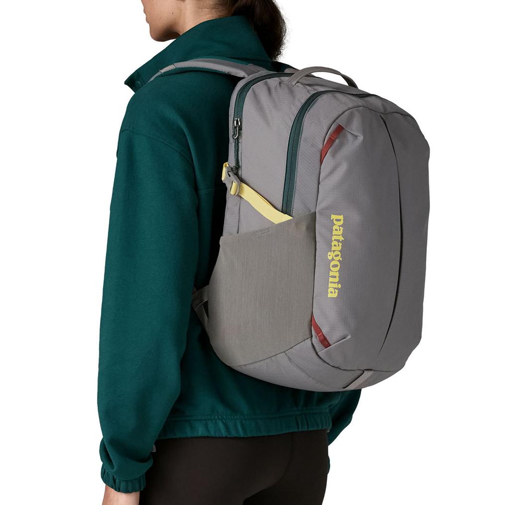  patagonia PATAGONIA Refugio Day Pack 26L画像2