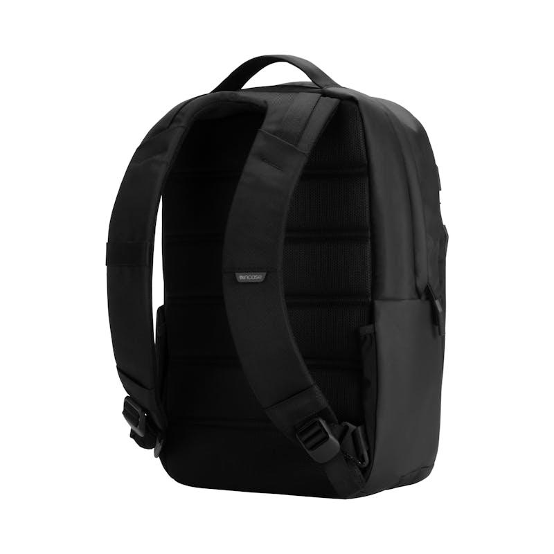 incase PCバッグ Amazon.com: Incase Crosstown Backpack – 20L Everyday Laptop
