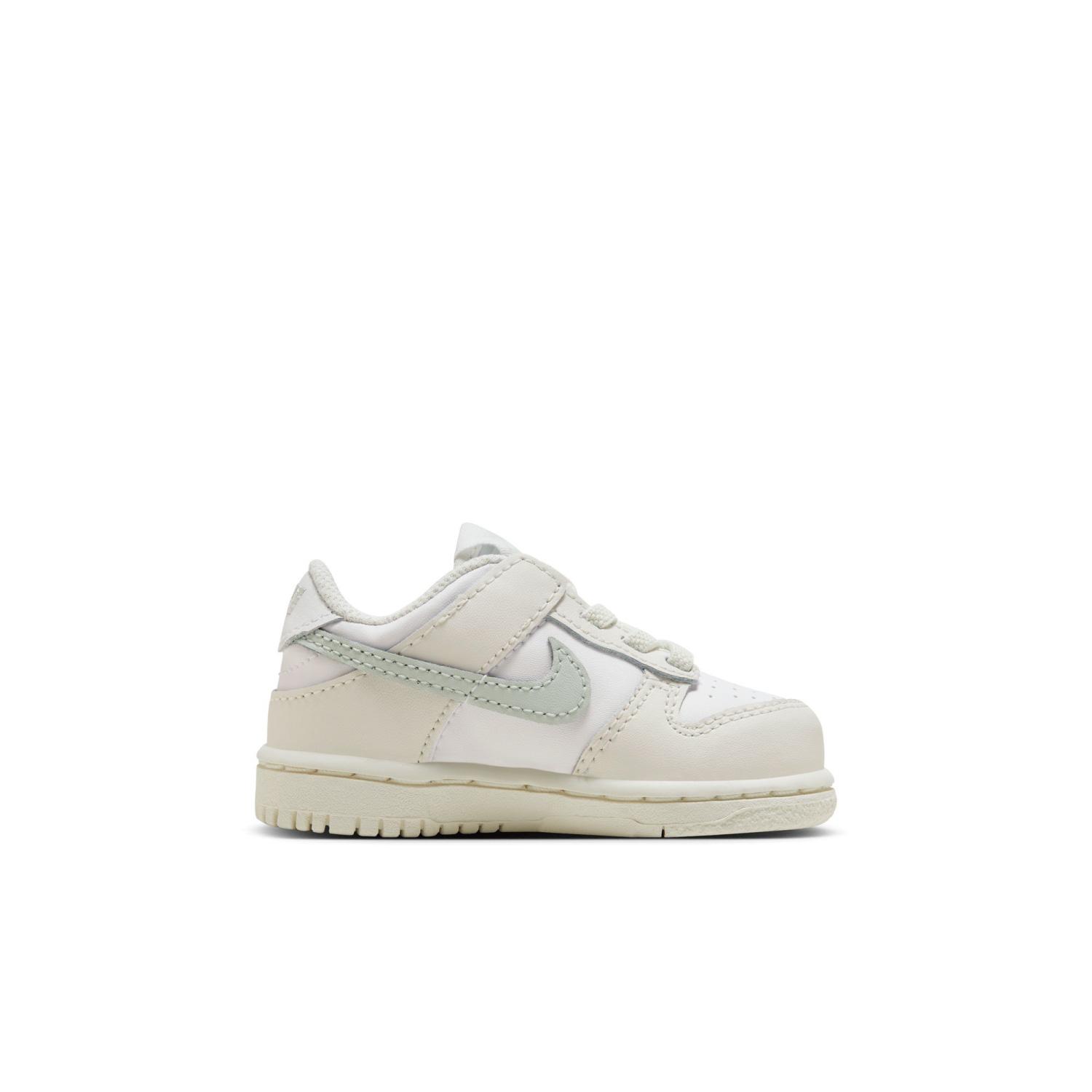 NIKE ダンク　キッズ スニーカー ホワイト　20.5センチ ナイキ NIKE ダンク ロー スニーカー キッズ DUNK LOW PS