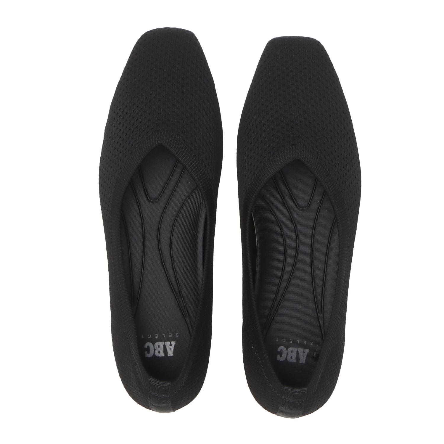ブラックパンプス SHISEIのパンプス （SHISEI TIGHT SQUARE SLIPON(22.5 IVORY
