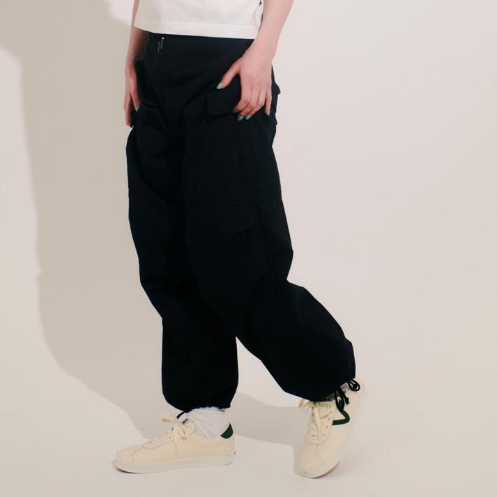 VANS �����O�p���c BLACK