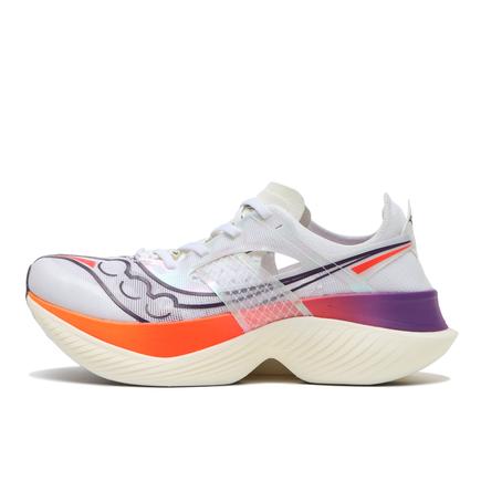 Saucony サッカニー エンドルフィンエリート