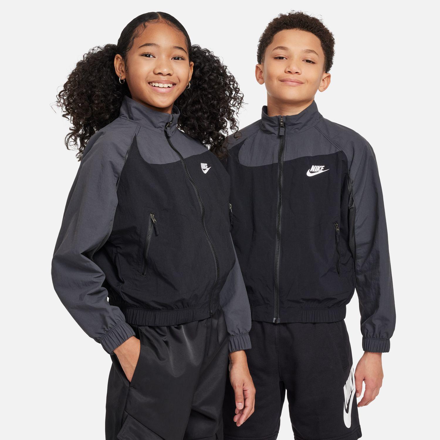 カナダ購入スポーティカジュアルセット 快適コットンレギンス&NIKEアウター $110 Nike Windrunner Jacket GX Black / White AJ2974-010