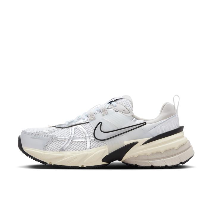 NIKE �E�B�����Y V2K ���� 100SMTWHT/MSILV