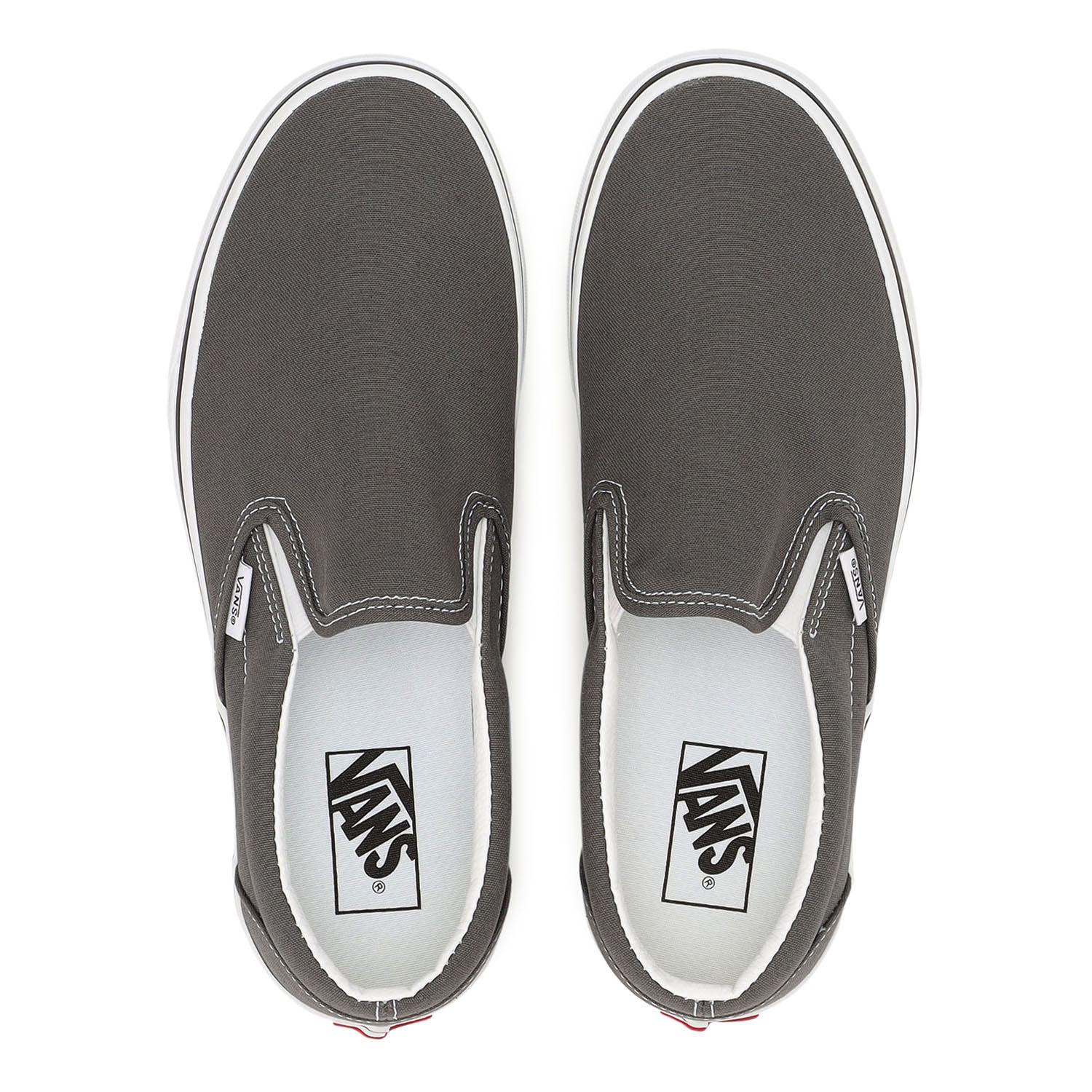 VANS】 ヴァンズ CLASSIC SLIP-ON クラシックスリッポン VN000EYECHR