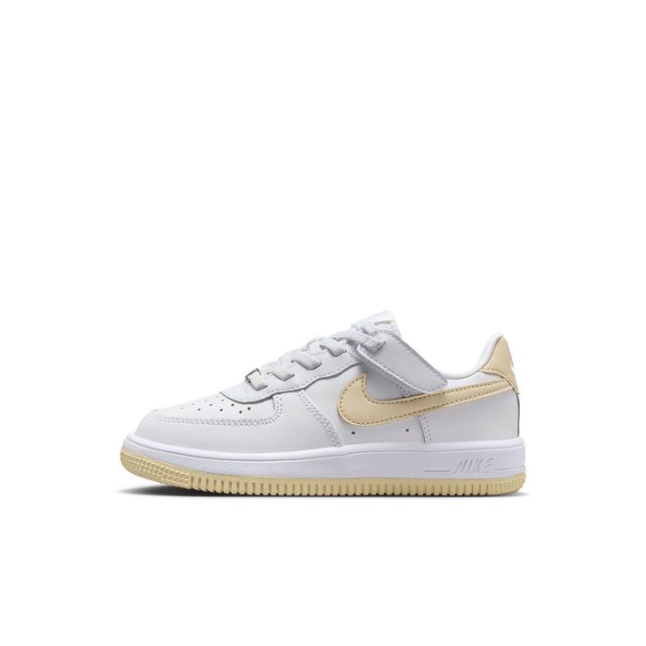NIKE �t�H�[�X 1 LOW �C�[�W�[�I�� PS 118WHT/LTKAKI