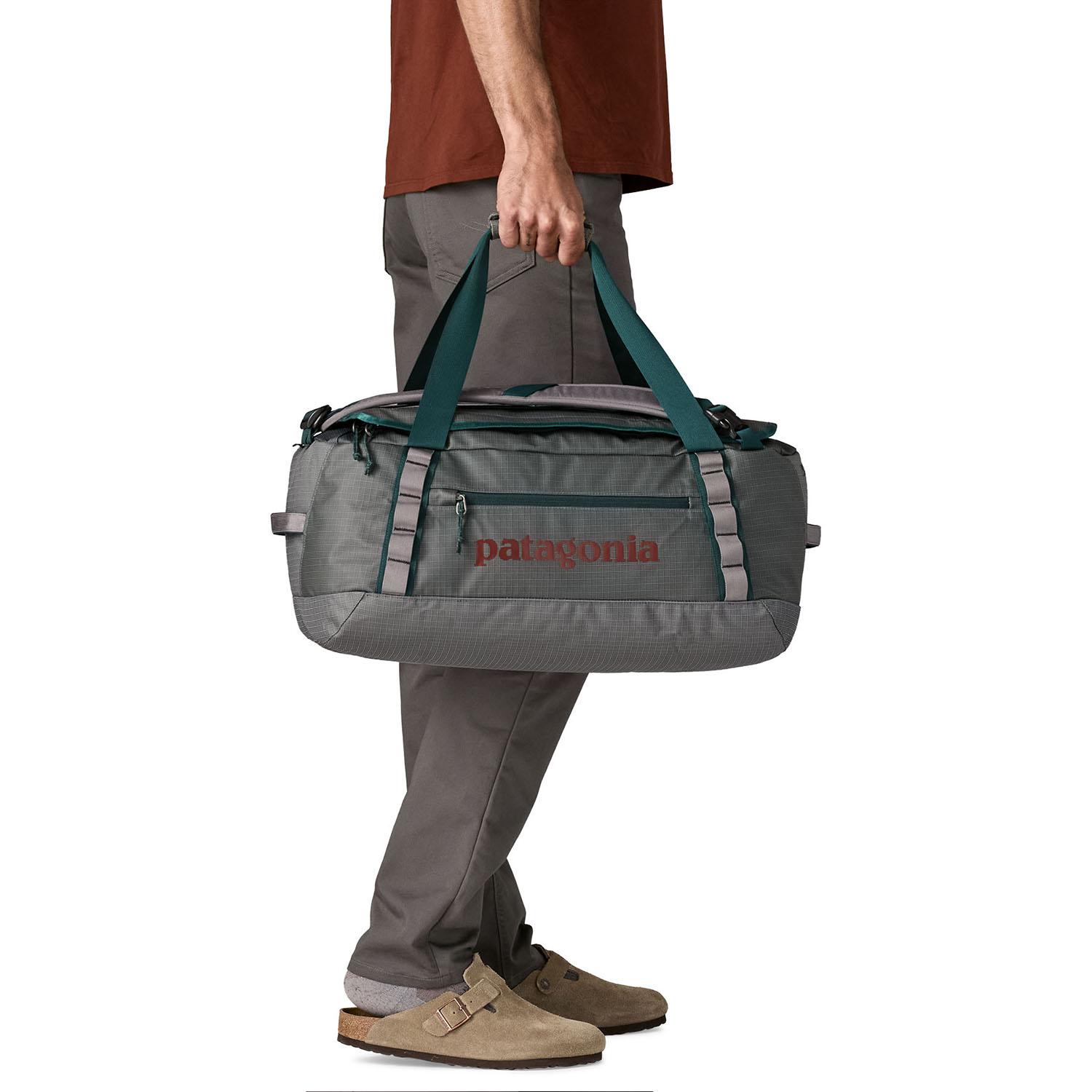 patagonia PATAGONIA Black Hole Duffel 40L｜OSHMAN'S ONLINE 公式通販