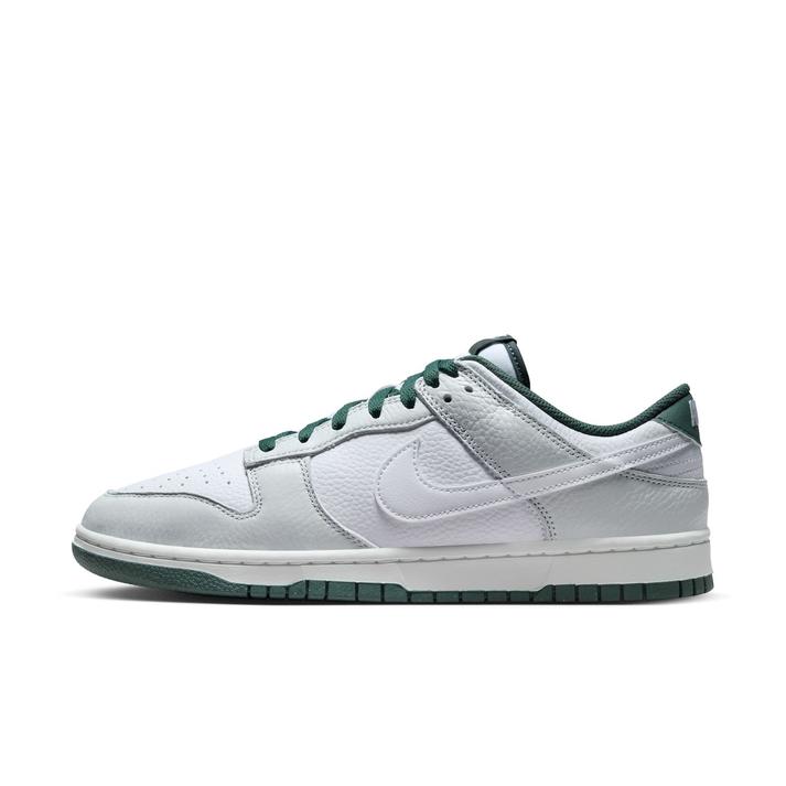 NIKE �_���N LOW ���g�� SE 001PTNDST/WHT