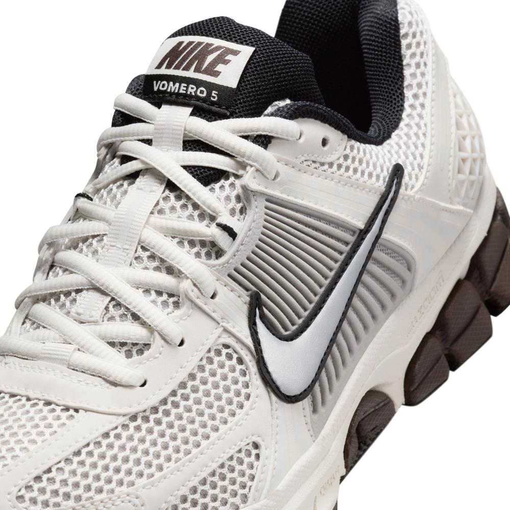 NIKE W ZOOM VOMERO 5｜BILLY