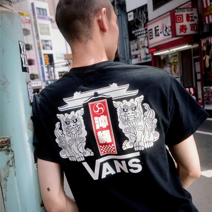 VANS �V���[�g�X���[�u BLACK