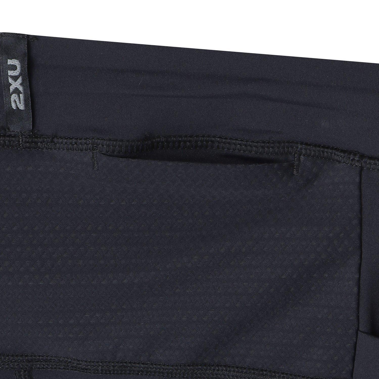 2XU 2XU Light Speed React Compression Shorts｜OSHMAN'S ONLINE 公式通販