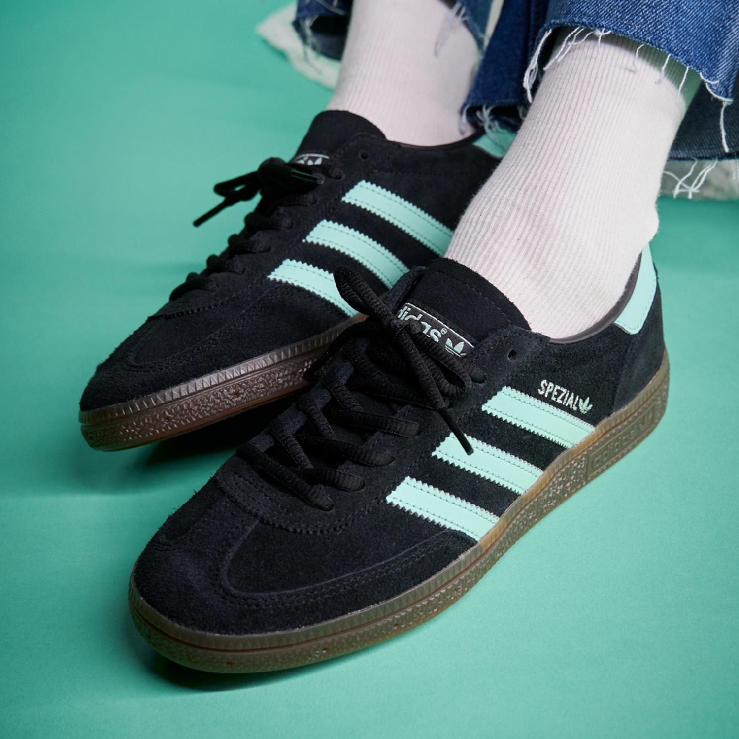 ADIDAS】 アディダス HANDBALL SPEZIAL ハンドボール スペツィアル