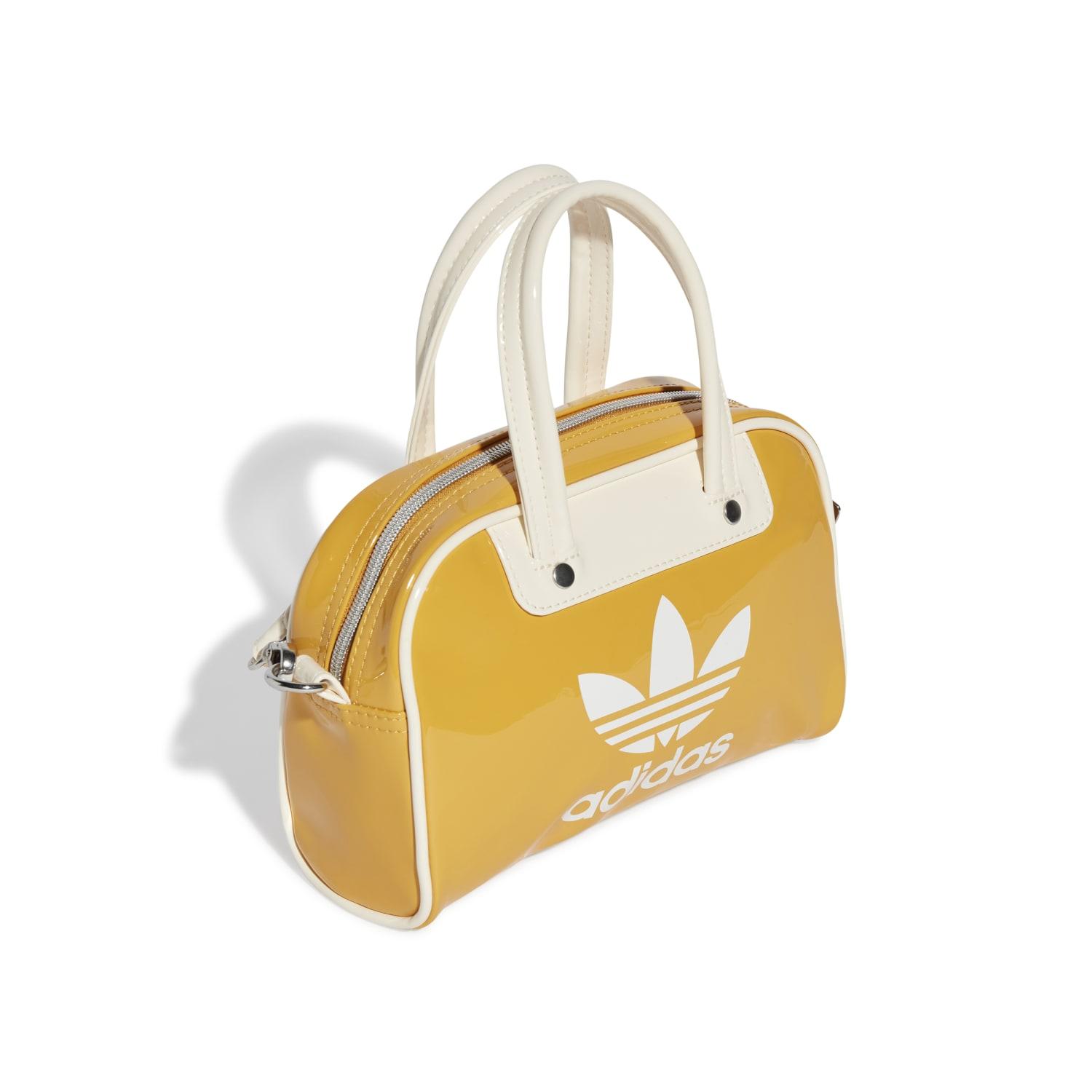 【ADIDAS ウェア】U AC MINI BOWLINGBAG PRELOVEDY/WHT 国内発送 ADIDAS ウェア】 アディダス U AC MINI BOWLINGBAG バッグ