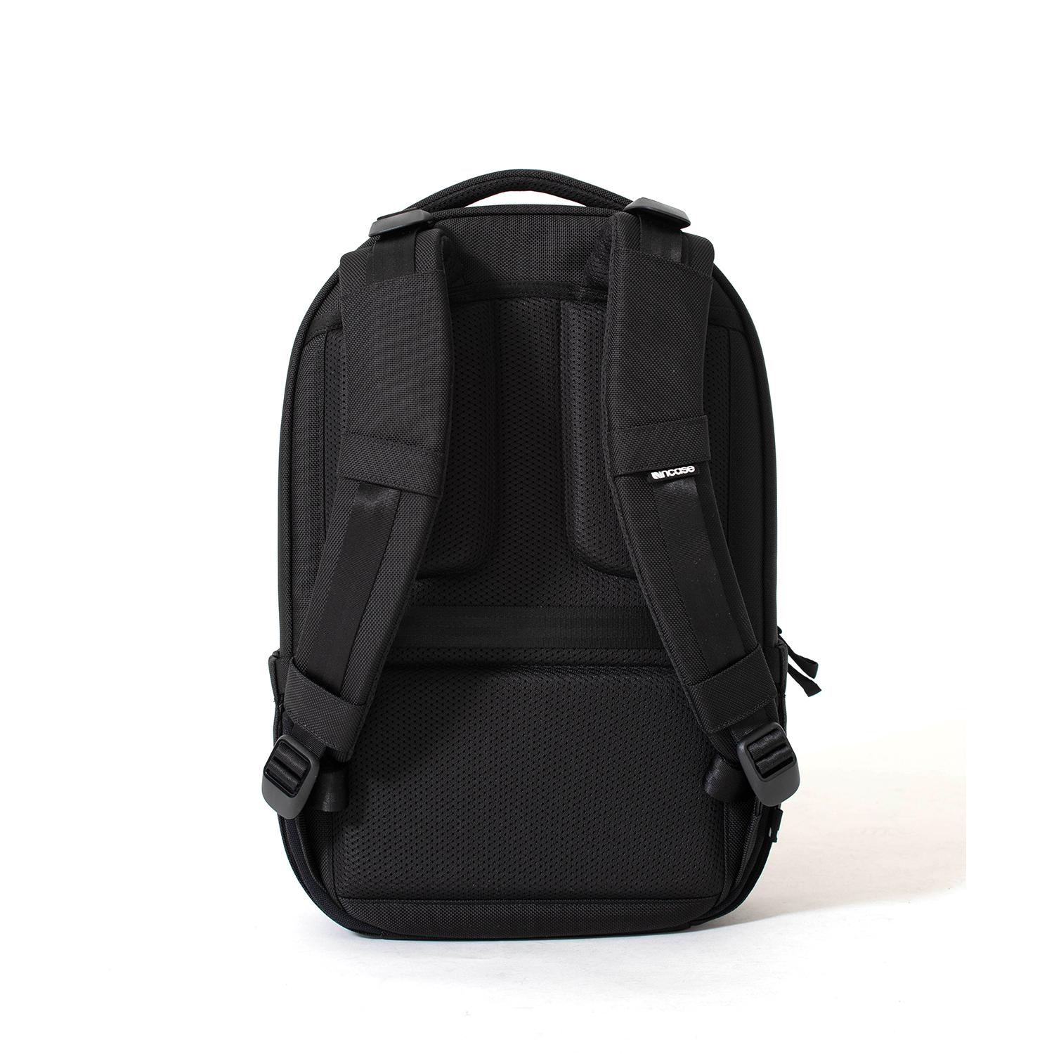 Incase INCASE Tracks Backpack 18L｜OSHMAN'S ONLINE 公式通販