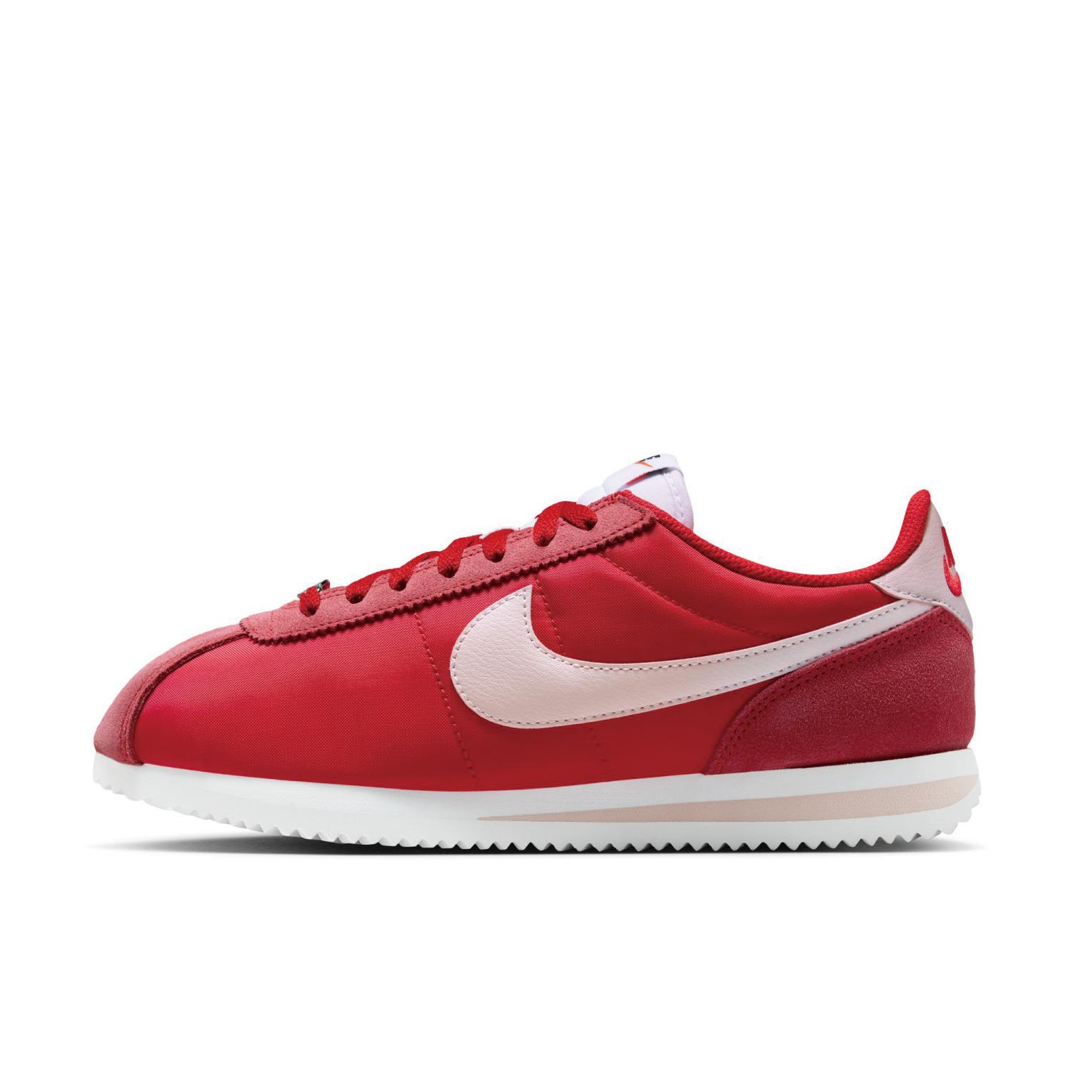  NIKE CORTEZ画像1