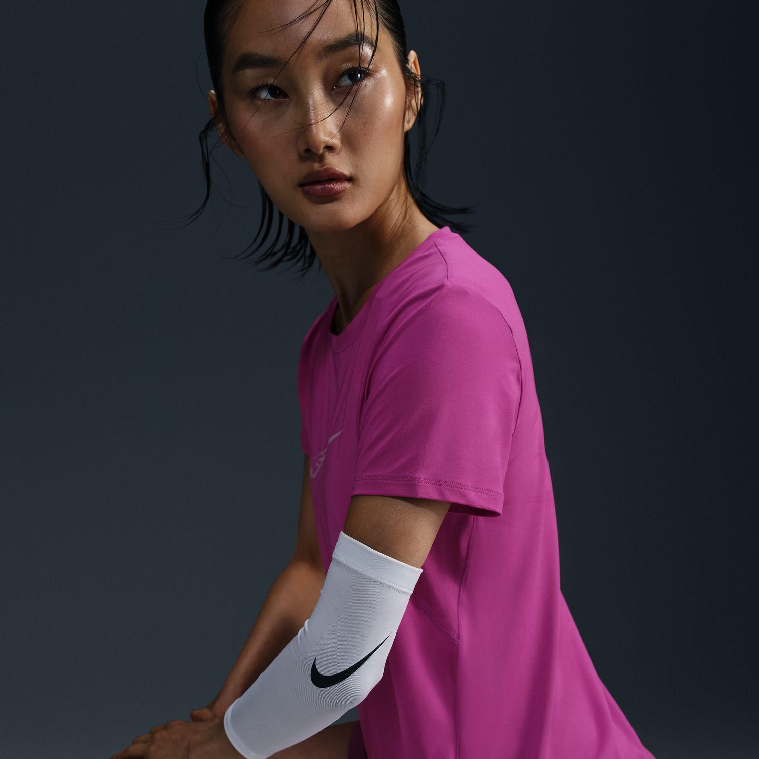 【NIKE】 ナイキ M PRM ESS TEE AMBRBR 国内発送 楽天市場】【NIKE】 ナイキ M PRM ESS TEE ショートスリーブ