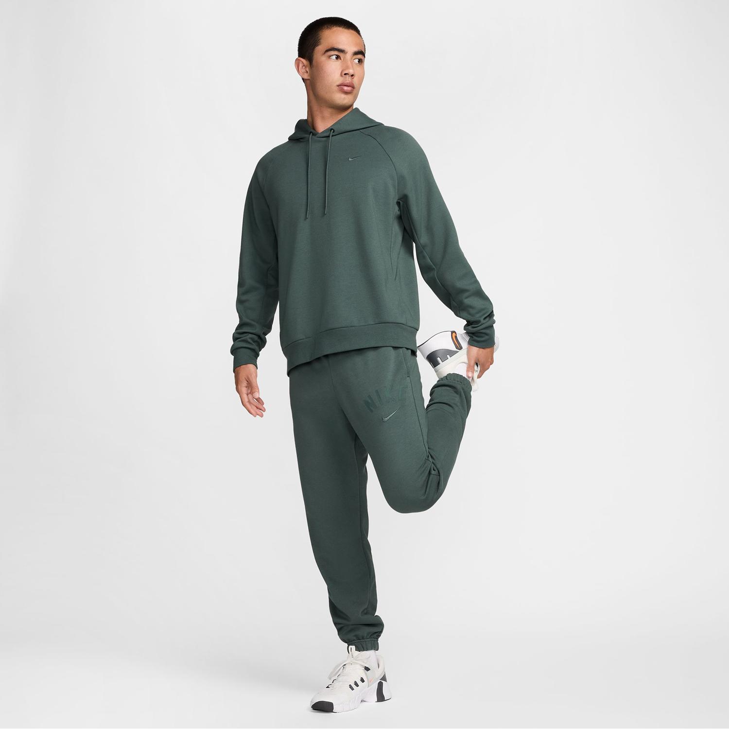 NIKE 【オンライン限定価格】 Swoosh Dri-FIT Fleece Jogger｜OSHMAN'S