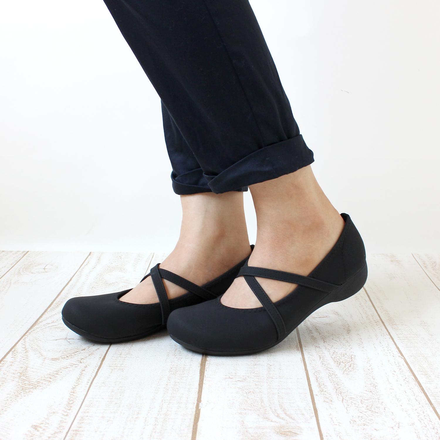 レディース 【REGETA】 リゲッタ クロスベルトパンプス ヌバック