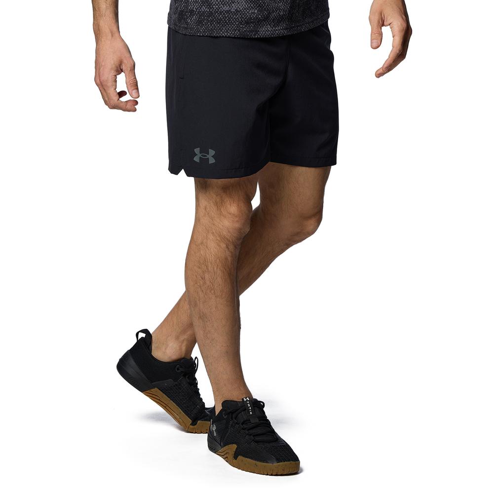  UNDER ARMOUR UNDER ARMOUR UA Woven 7in Shorts画像1