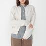 モデル：161cm / 着用サイズ：36 DANTON DANTON Lambswool Crew Neck Knit Cardigan画像1