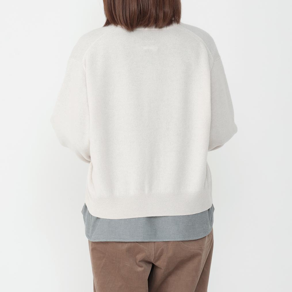 モデル：161cm / 着用サイズ：36 DANTON DANTON Lambswool Crew Neck Knit Cardigan画像3