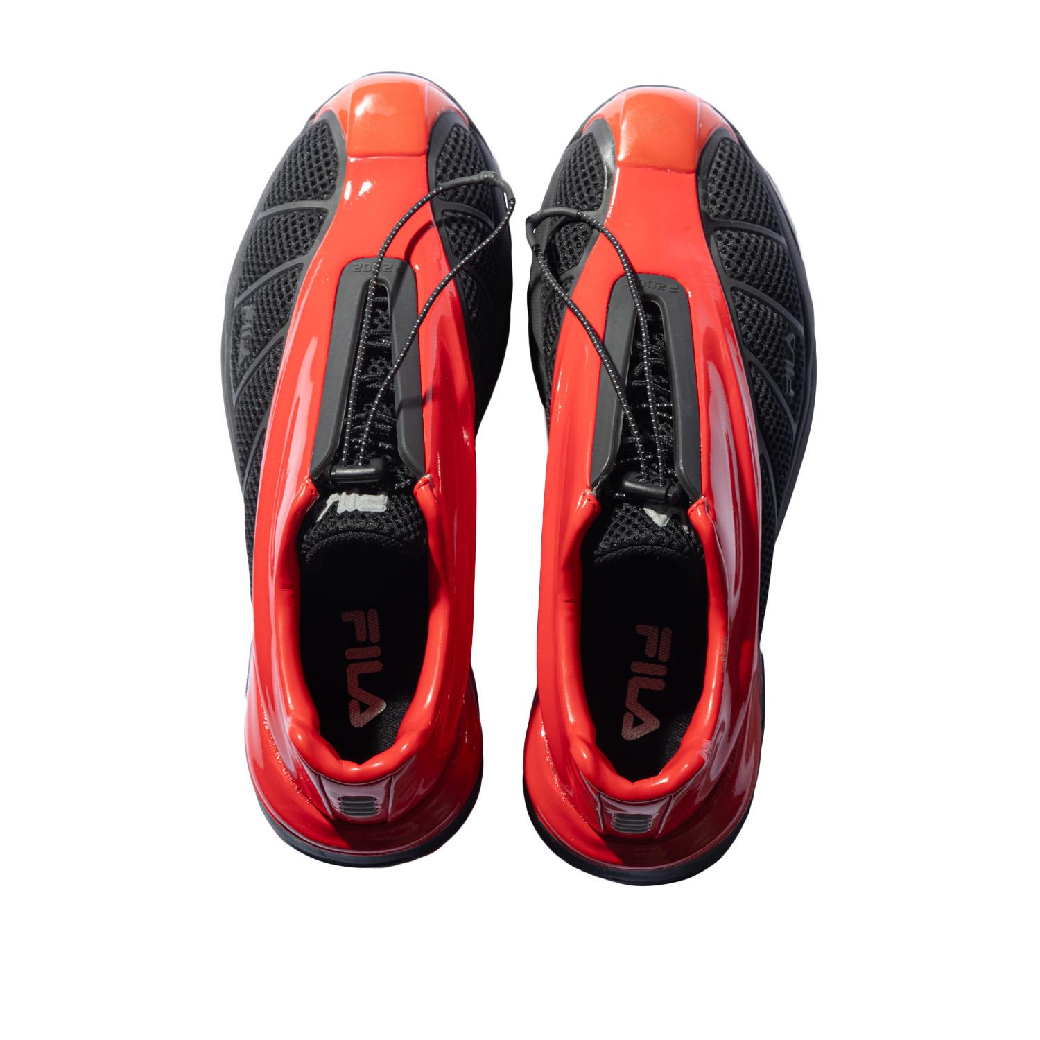 大人気 ★ Fila Replica 2002 Black Red Fila Replica 2002 'Red Black' 1RM02752G023