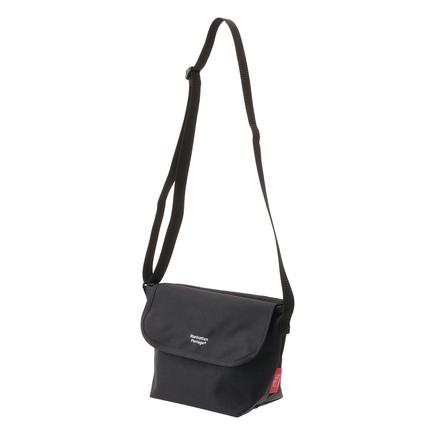 Manhattan Portage ナイロンメッセンジャーバッグバックポケット