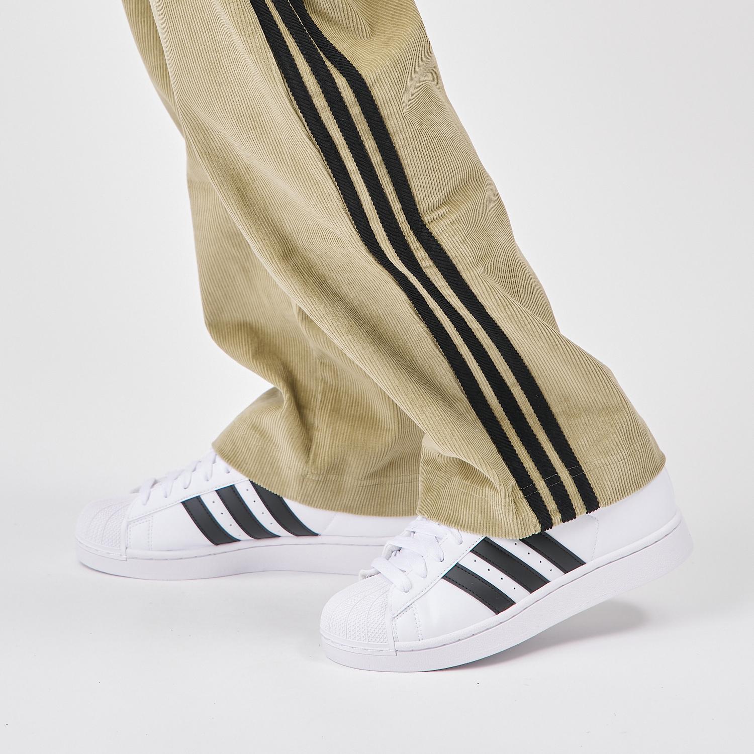 アディダス　CP9170 ゴールド adidas CP9170 ゴールド Adidas Mens Zx 700 Running Shoes