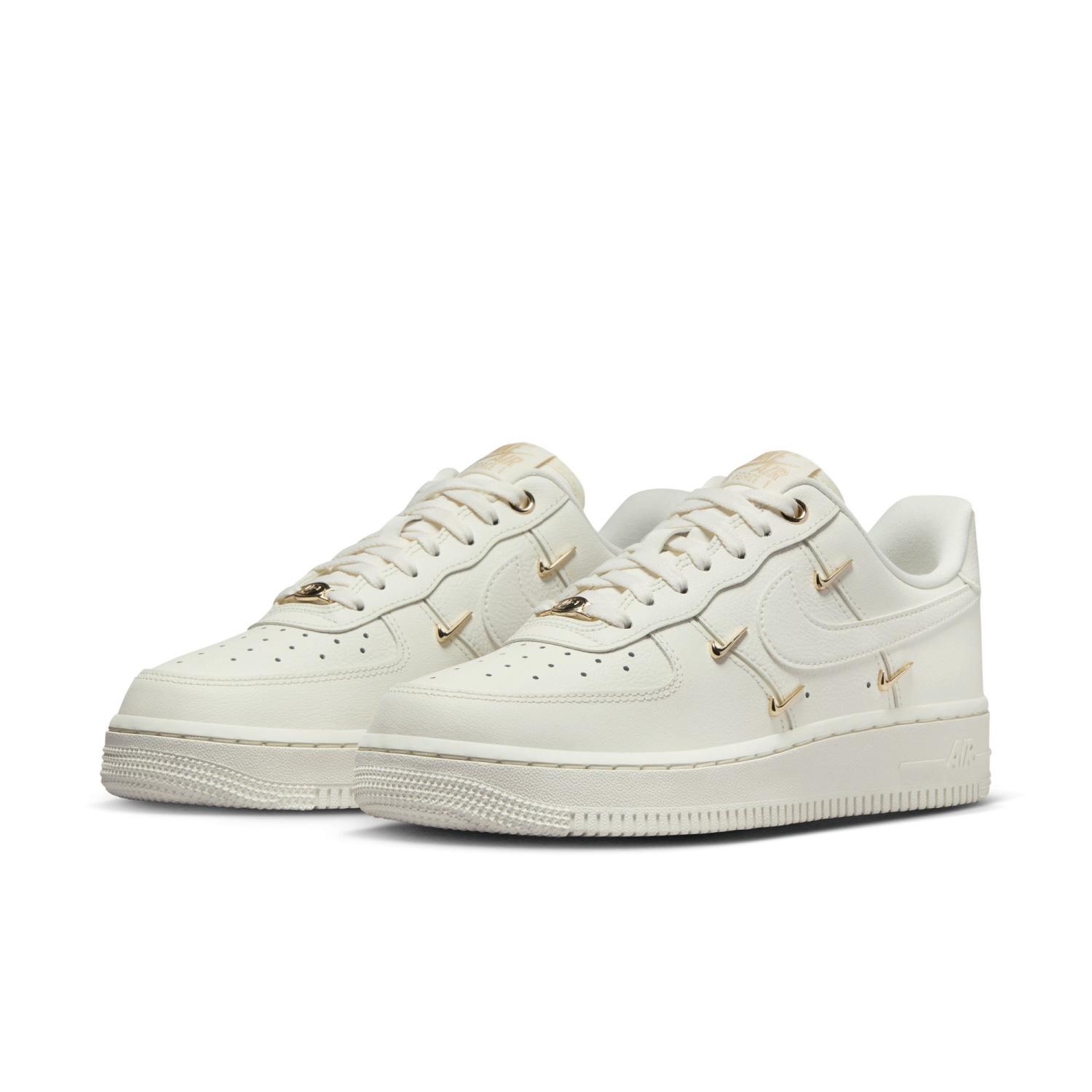  NIKE W AIR FORCE 1 '07 LX画像2