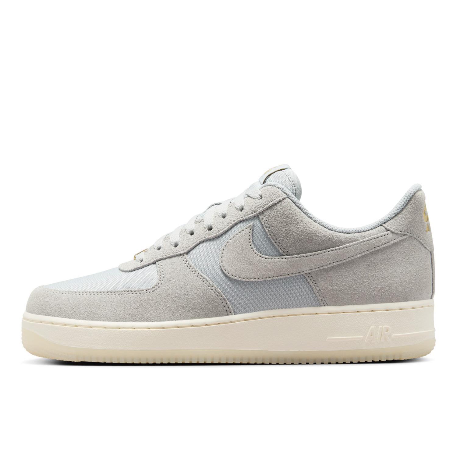 新品✨NIKE AIR FORCE 1 LV8 2 GS 24㎝ グレー NIKE AIR FORCE 1 LV8 MEN's CASUAL SMOKE GREY - VOLT - BLACK